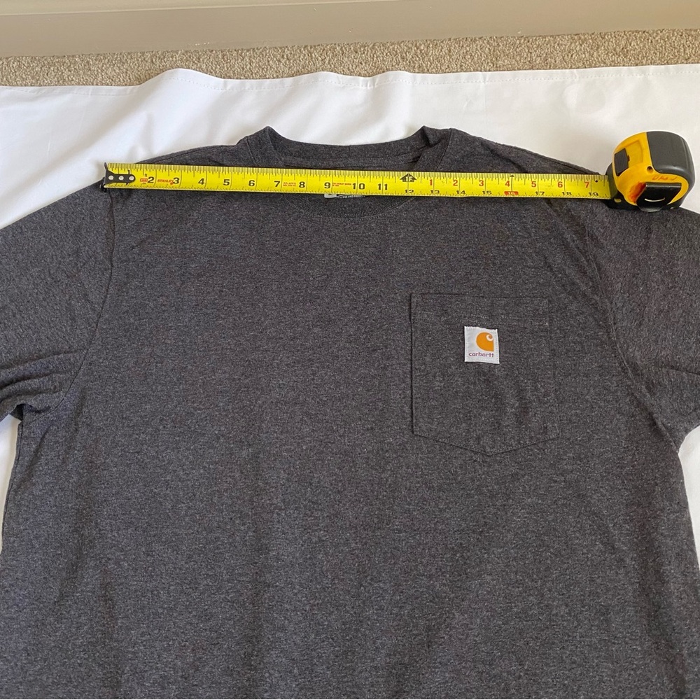Men’s Carhartt Heavy Duty Pocket Tee Shirt in Charcoal Gray.  Size Medium.  EUC - Picture 10 of 14